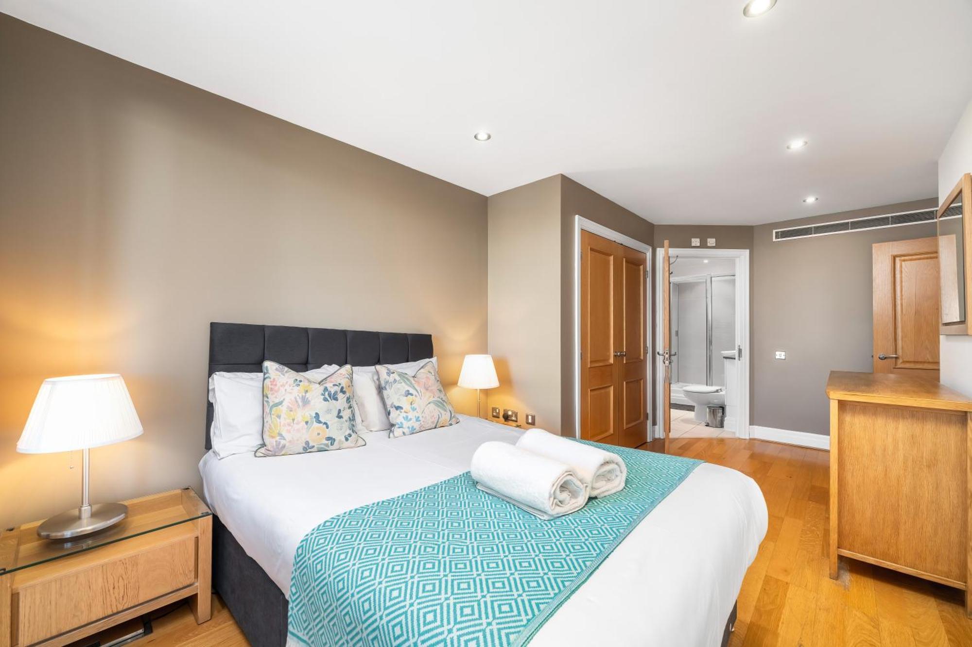 Modern Paddington Station 2 Bedroom Apartment Londres Extérieur photo