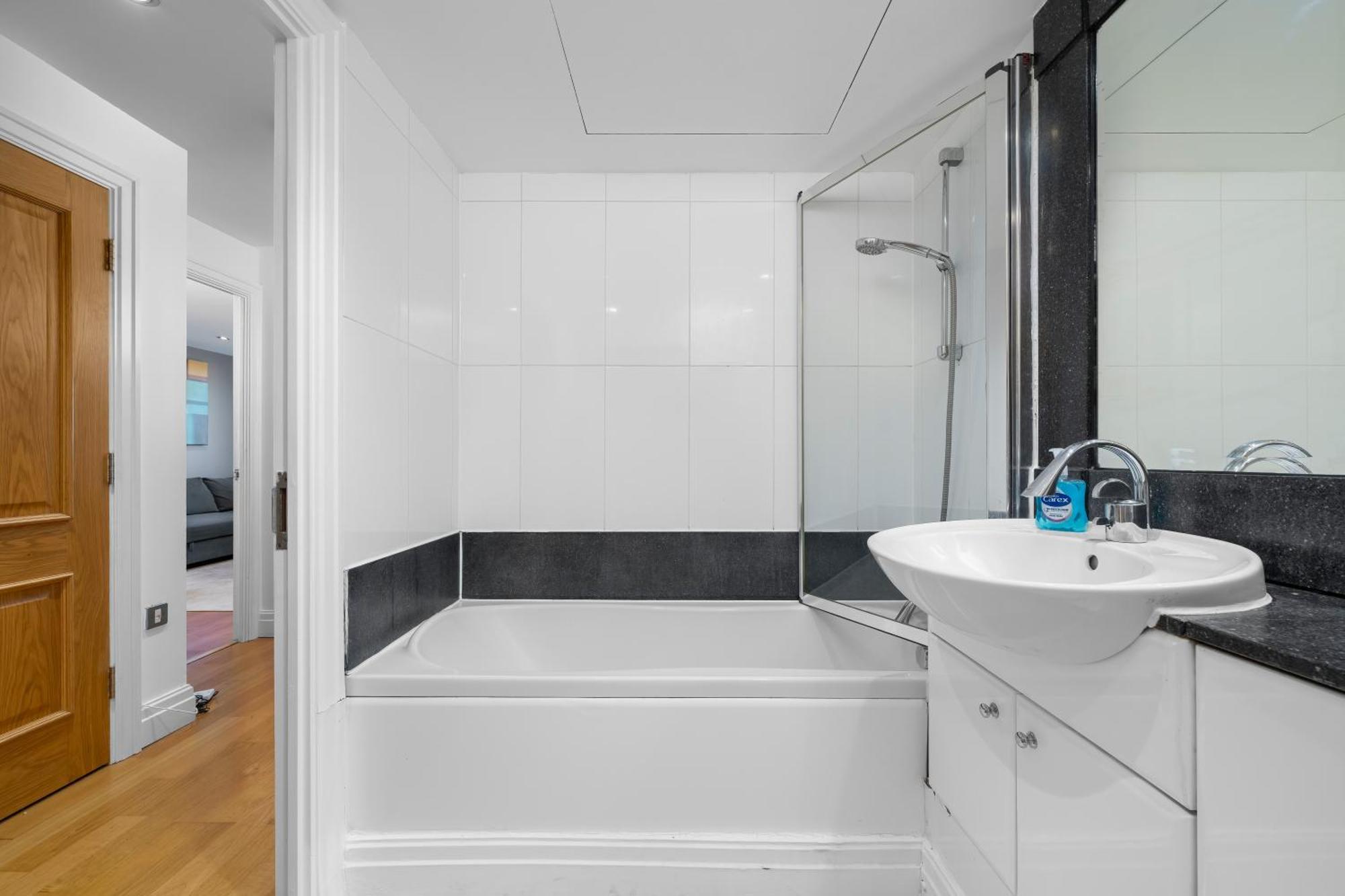 Modern Paddington Station 2 Bedroom Apartment Londres Extérieur photo